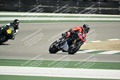 media/Oct-25-2025-2WTD (Sat) [[1e4a1f2fa2]]/B Group/Session 5 (Turn 2)/